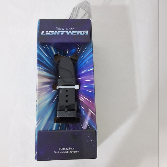 Disney Pixar Buzz Lightyear Children's Flashing LCD Watch with Rectangle Dial - Picture 2 of 2